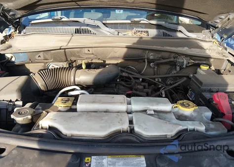 2010 Jeep Liberty Sport z USA, uszkodzony, nr VIN 1J4PP2GK4AW110846